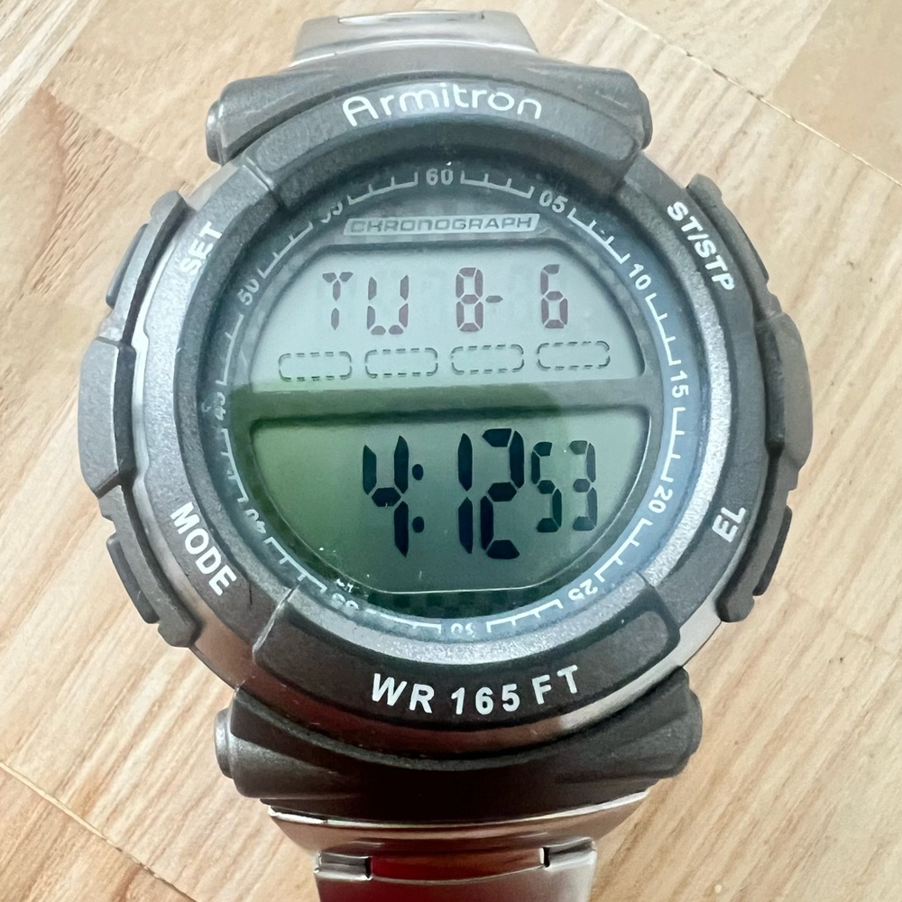 Armitron all sport chronograph digital sport watch NEW BATTERY